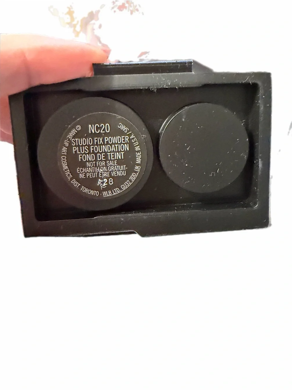 MAC Studio Fix Powder Plus Foundation NC20 - mini Compact